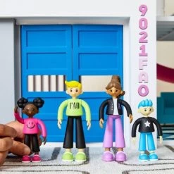 FAO Schwarz Toy Wood Ultimate Doll House LED -Dolls Discount Store GUEST 5e906803 97b7 49ef 8164 b5e13b9ce7ca