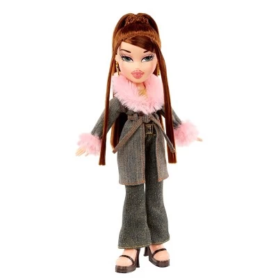 Bratz Original Fashion Doll Dana Series 3 W/ Outfits & Poster 4 Bratz Original Fashion Doll Dana Series 3 W/ Outfits & Poster - Image 2